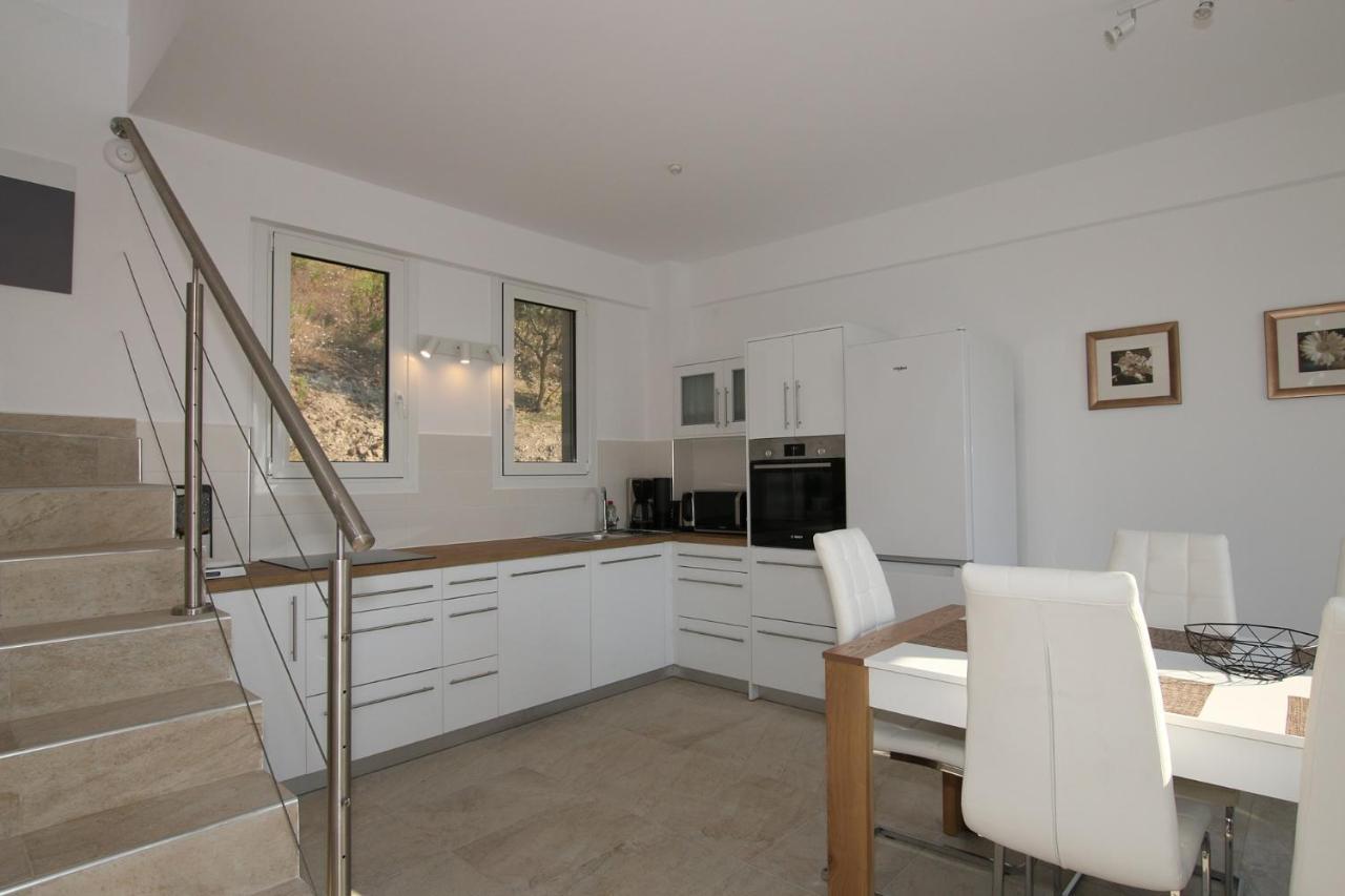Sunset Sea View Villa 8 Afión Εξωτερικό φωτογραφία